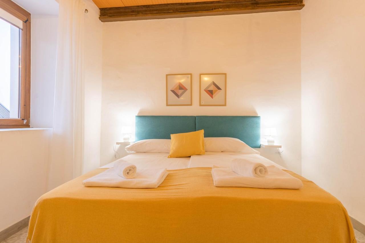 Apartamentos Miguel De Cervantes Centro 코르도바 외부 사진