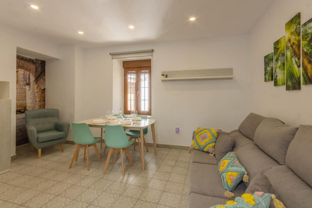 Apartamentos Miguel De Cervantes Centro 코르도바 외부 사진