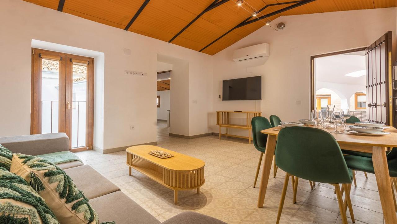 Apartamentos Miguel De Cervantes Centro 코르도바 외부 사진