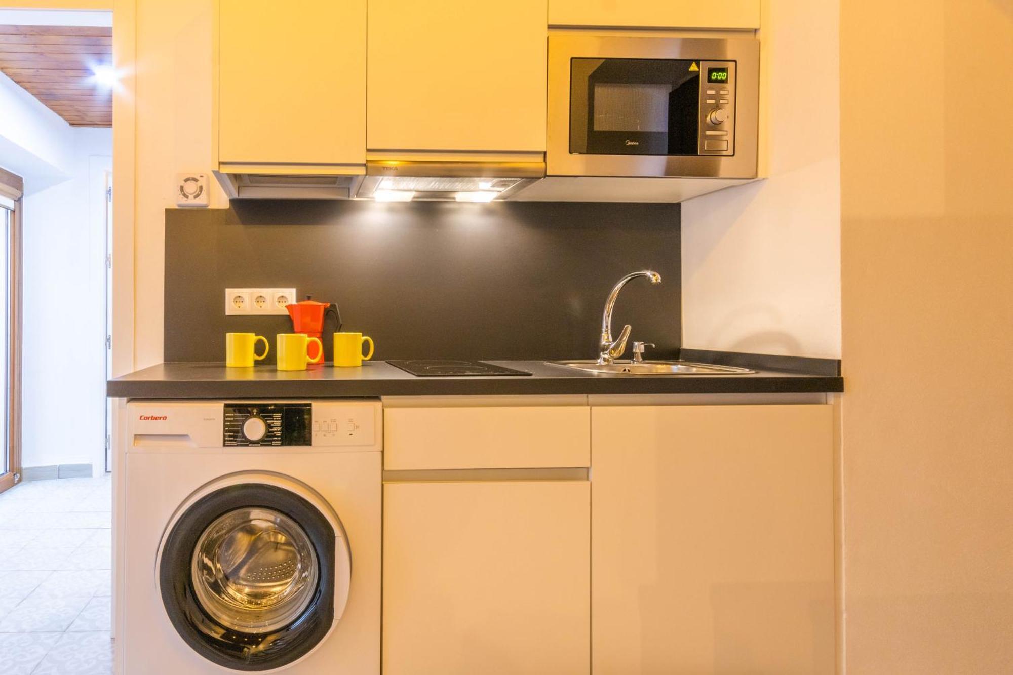 Apartamentos Miguel De Cervantes Centro 코르도바 외부 사진