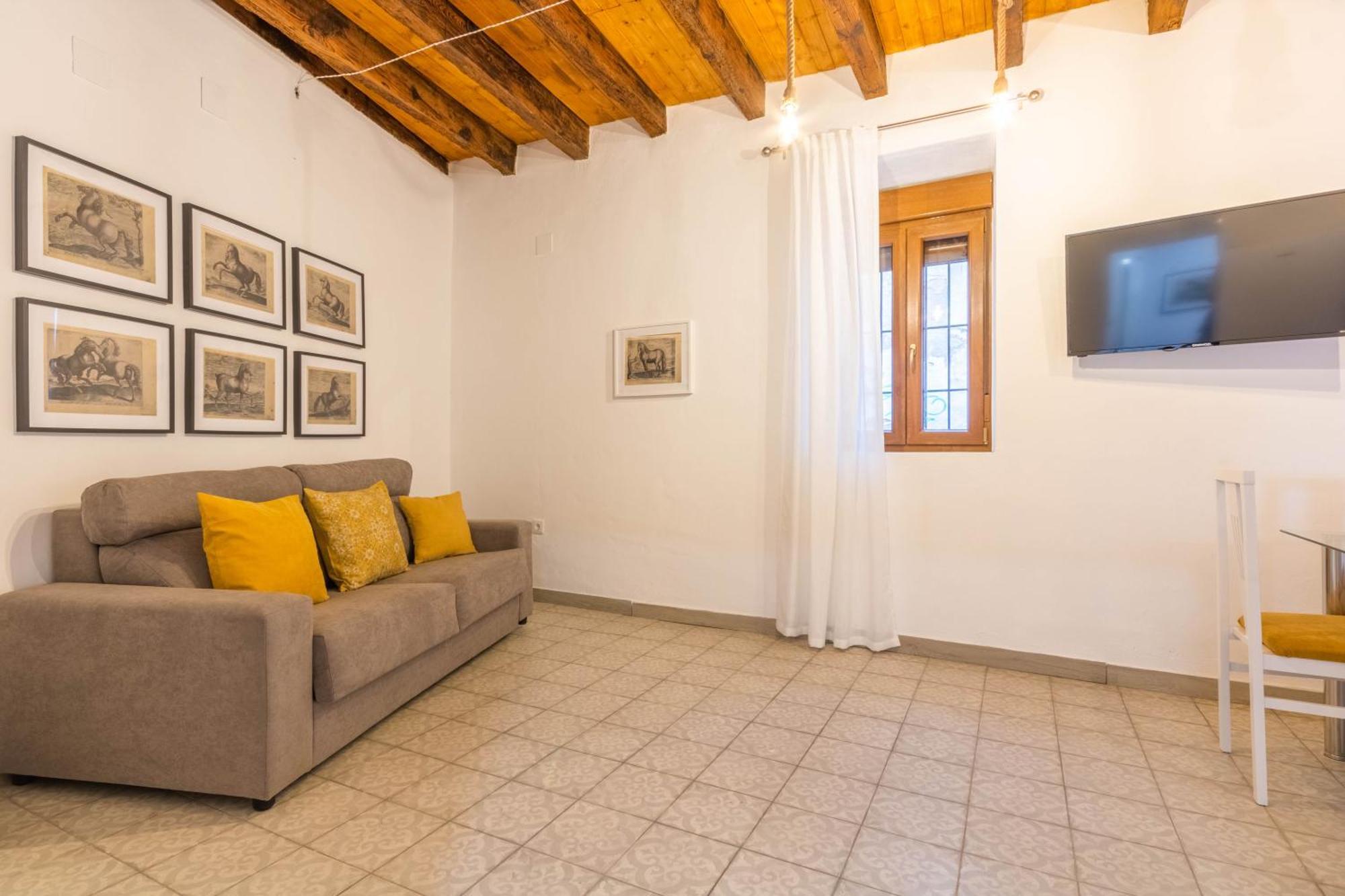 Apartamentos Miguel De Cervantes Centro 코르도바 외부 사진
